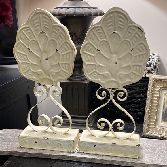 Other - 2009 Decorative Cream Metal Garden Sculptures!